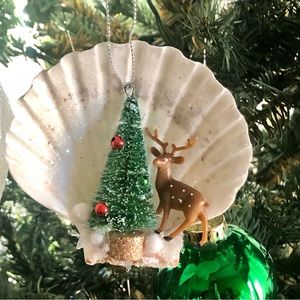 NEW! White Scallop Seashell Reindeer Christmas Ornament